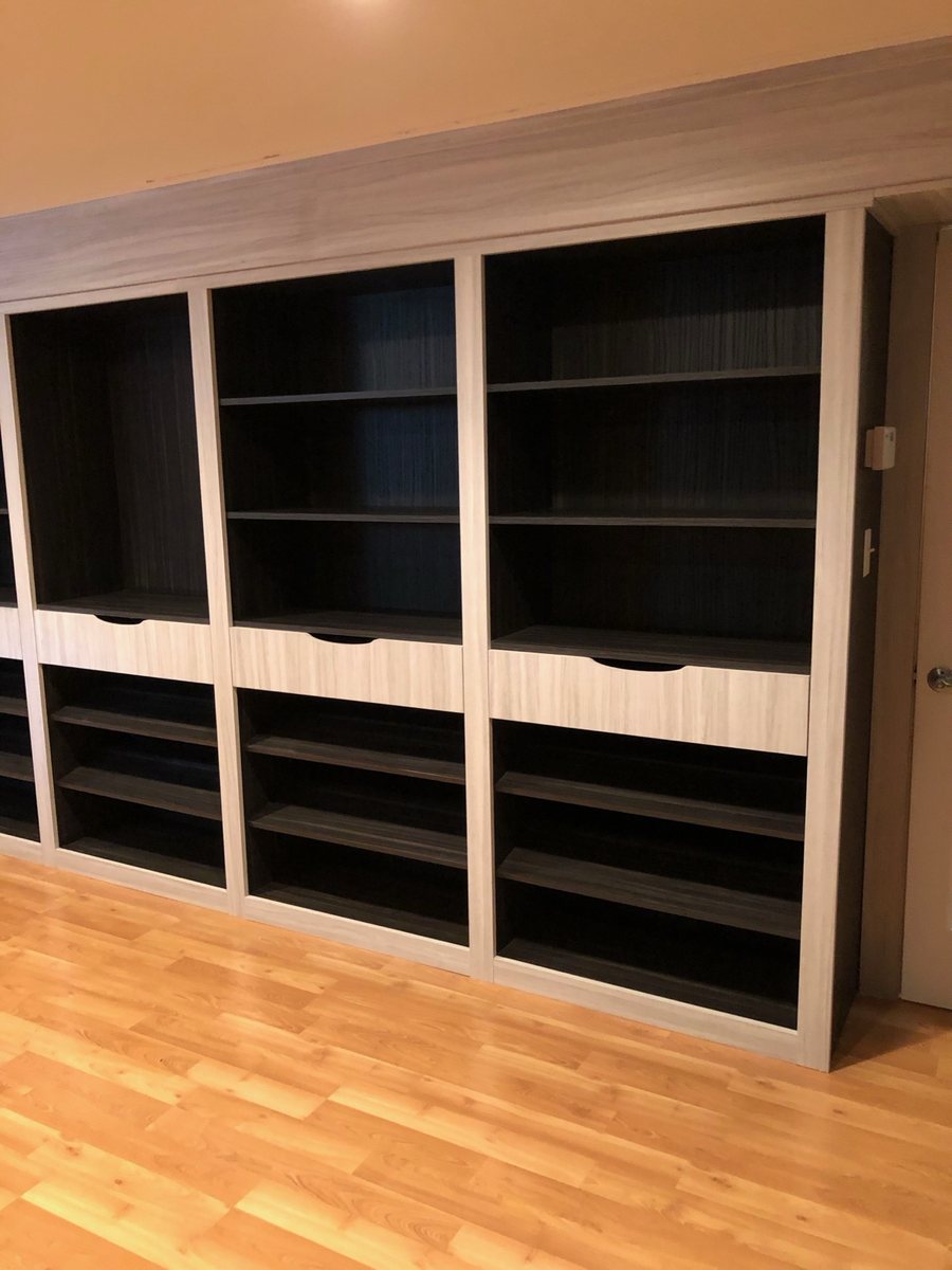 The Boutique Closet — plate 2