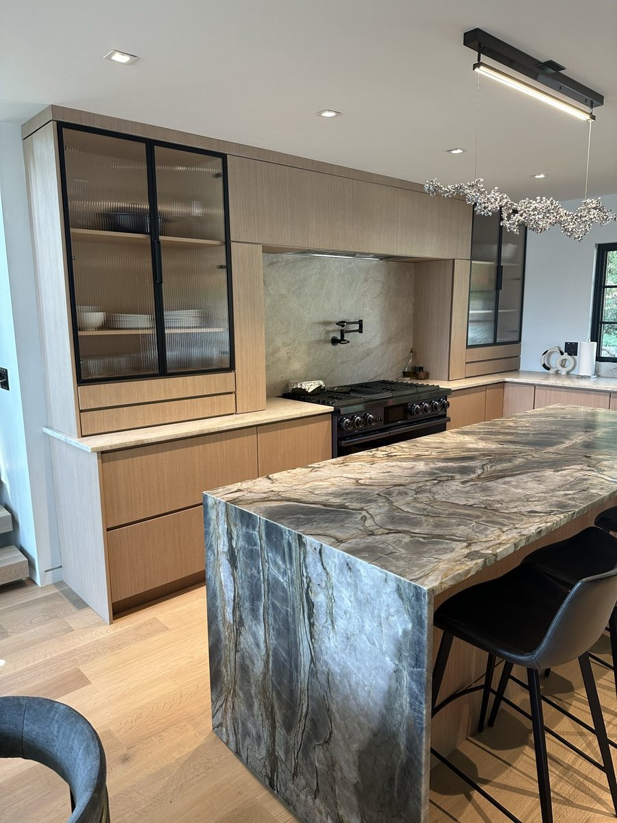 The Quartzite Kitchen — plate 5